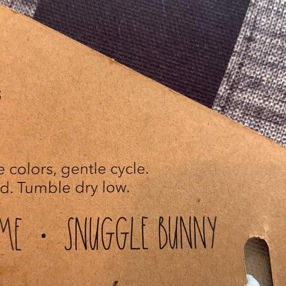 New Rae Dunn set of 3 Baby Bibs - Picture 7 of 11